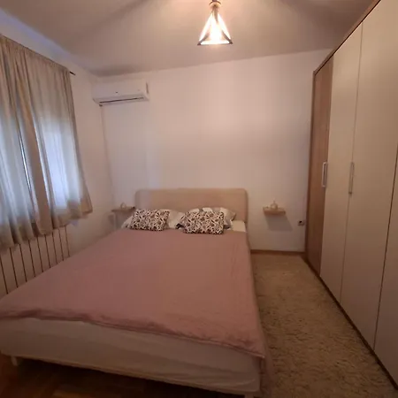 Teodora *